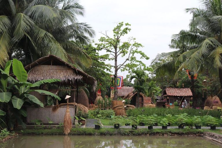 Services - BINH QUOI TOURIST VILLAGE